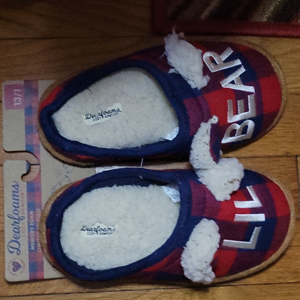 NWT Lil Bear Dearfoams 13/1 toddler shoes new with tags